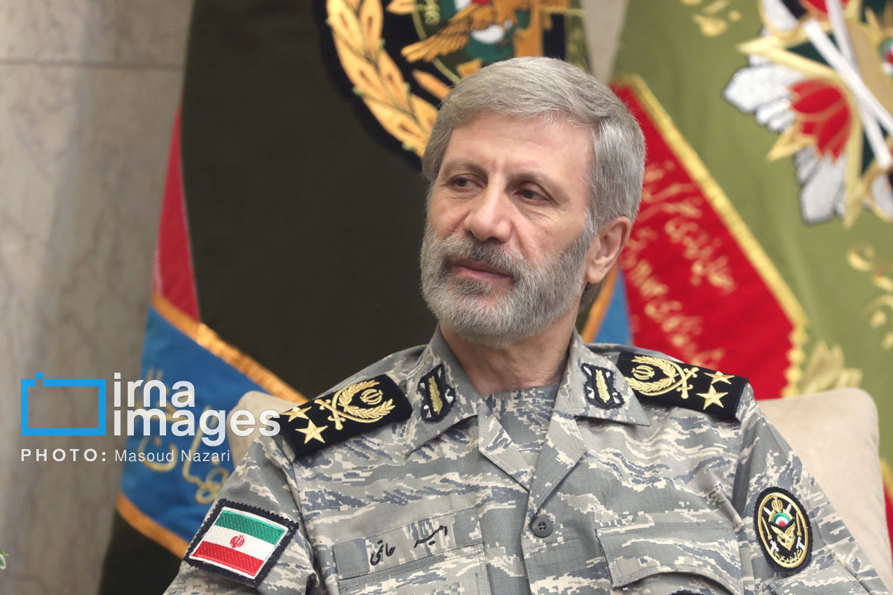 فرمانده کل ارتش: قدرت دفاعی ما از بین نمی‌رود/ افزایش توان آفندی و پدافندی کشور – پایگاه خبری صبح اقتصاد آنلاین،تحلیل اقتصادی،اخبار اقتصادی