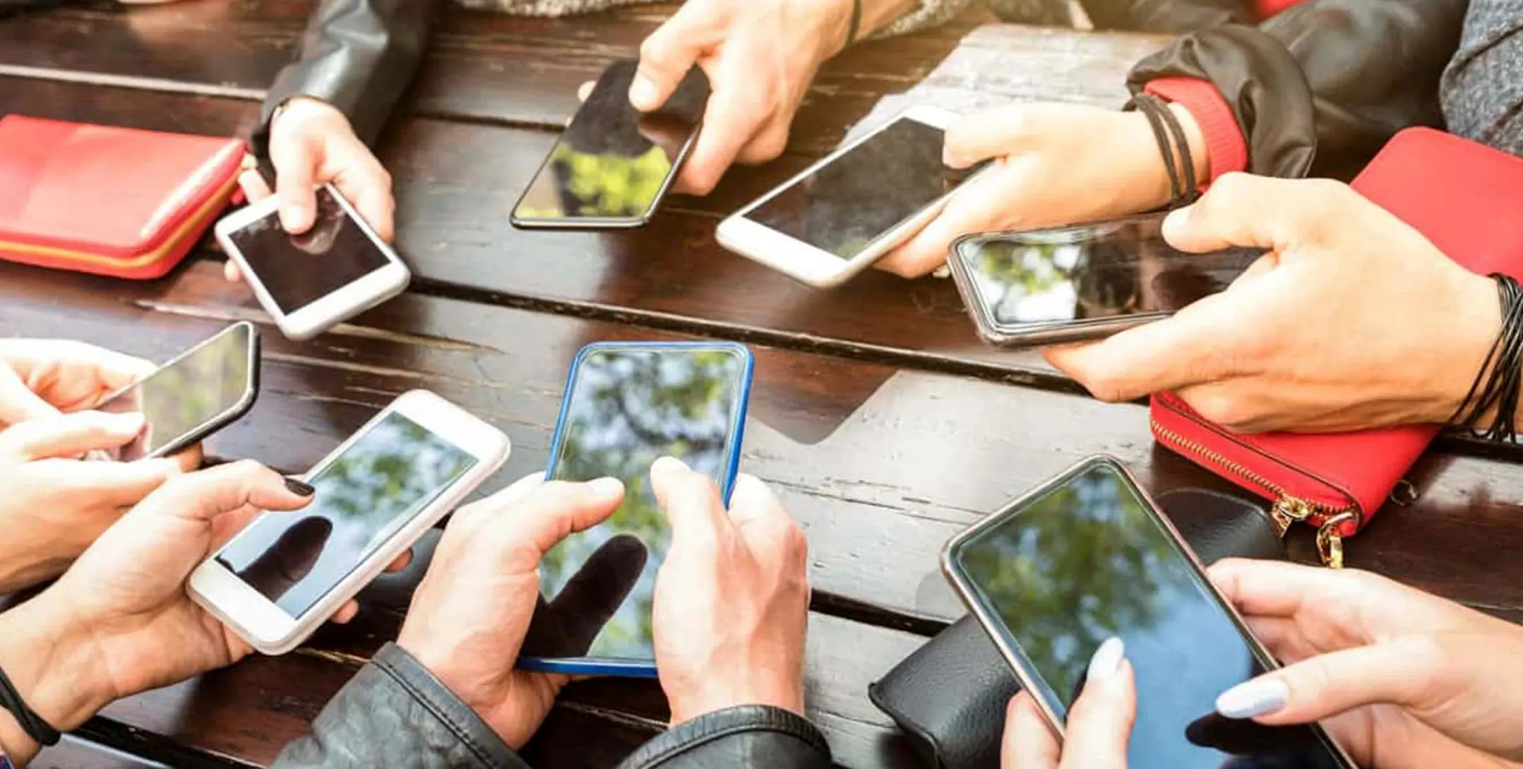 وابستگی نسل Z به اینترنت جهانی؛ خشم «نسل فضای مجازی» بیشتر شد