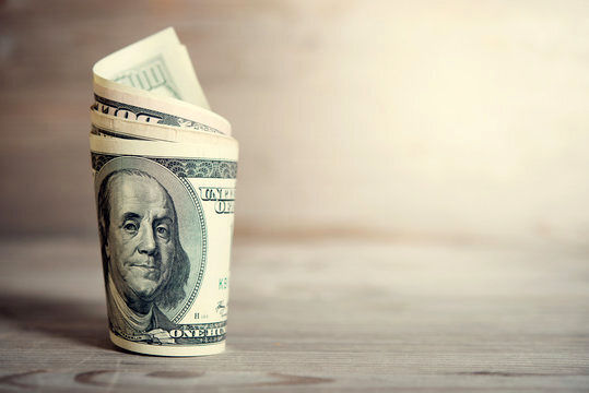 دلار بخریم یا بفروشیم؟