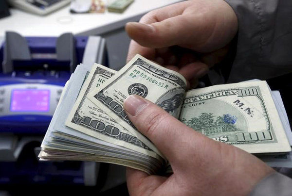 قیمت دلار و ارز ۲ خرداد ۱۴۰۵؛ ابهامات سیاسی دلار را عقب راند