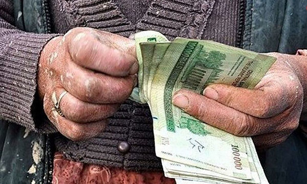 دستمزد ۲۳ برابر شد، دلار ۵۱ برابر/ چرا میان رشد درآمدها و تورم توازنی وجود ندارد؟