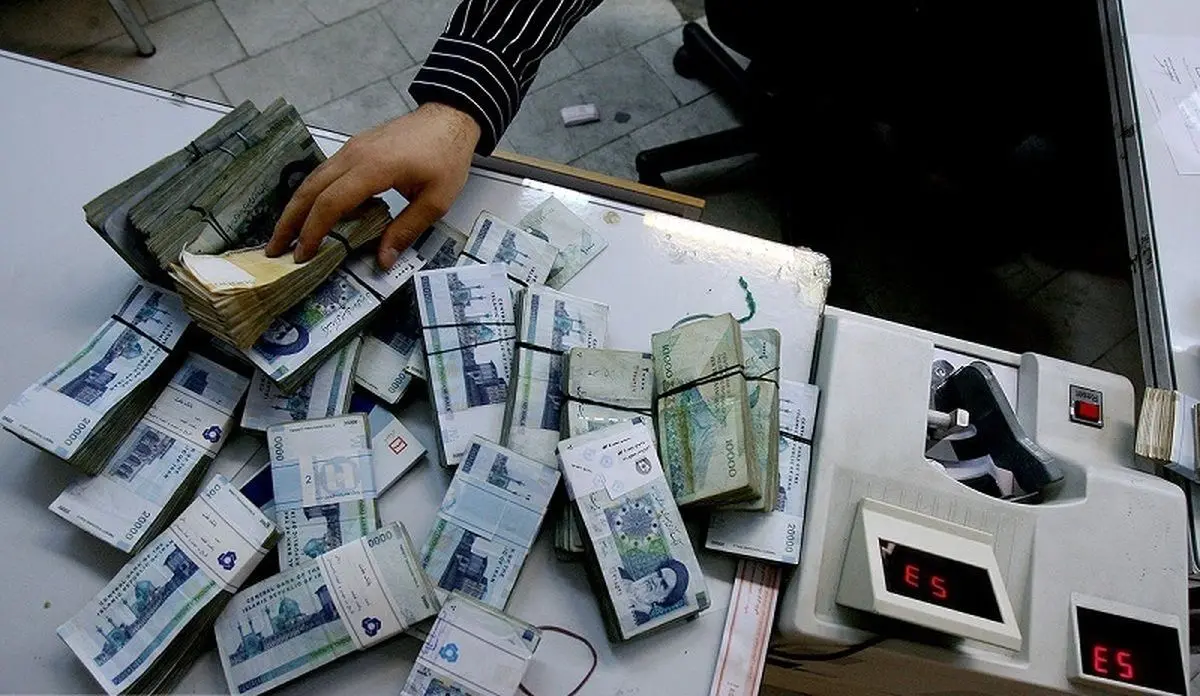 نرخ سود حقیقی منفی؛ خروج خاموش پول از بانک ها