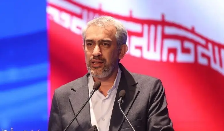 نمی توانند شریان های مالی را قطع کنند/ هر فردی که یک سنت مالیات به دولت تروریستی آمریکا می‌دهد در خون مردم ایران شریک است/ ظلم بزرگی به ملت ایران شد که توافق‌نامه با آمریکا به‌ درستی تبیین و باز نشد